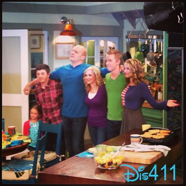 Good Luck Charlie Cast Image By Disney Channel Good Luck Charlie Cast Image By Disney Channel